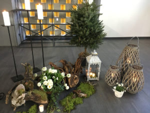 Trauerschmuck in Kapelle